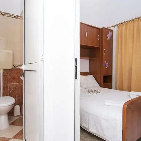 Apartmán Meri With Sea View *