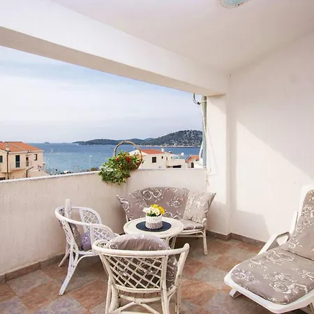 Meri With Sea View Apartmán Ražanj